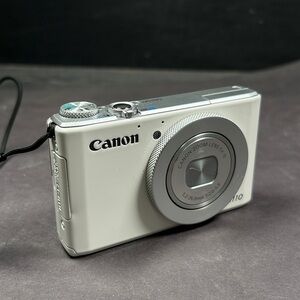 Canon PowerShot S110 Compact Digital Camera